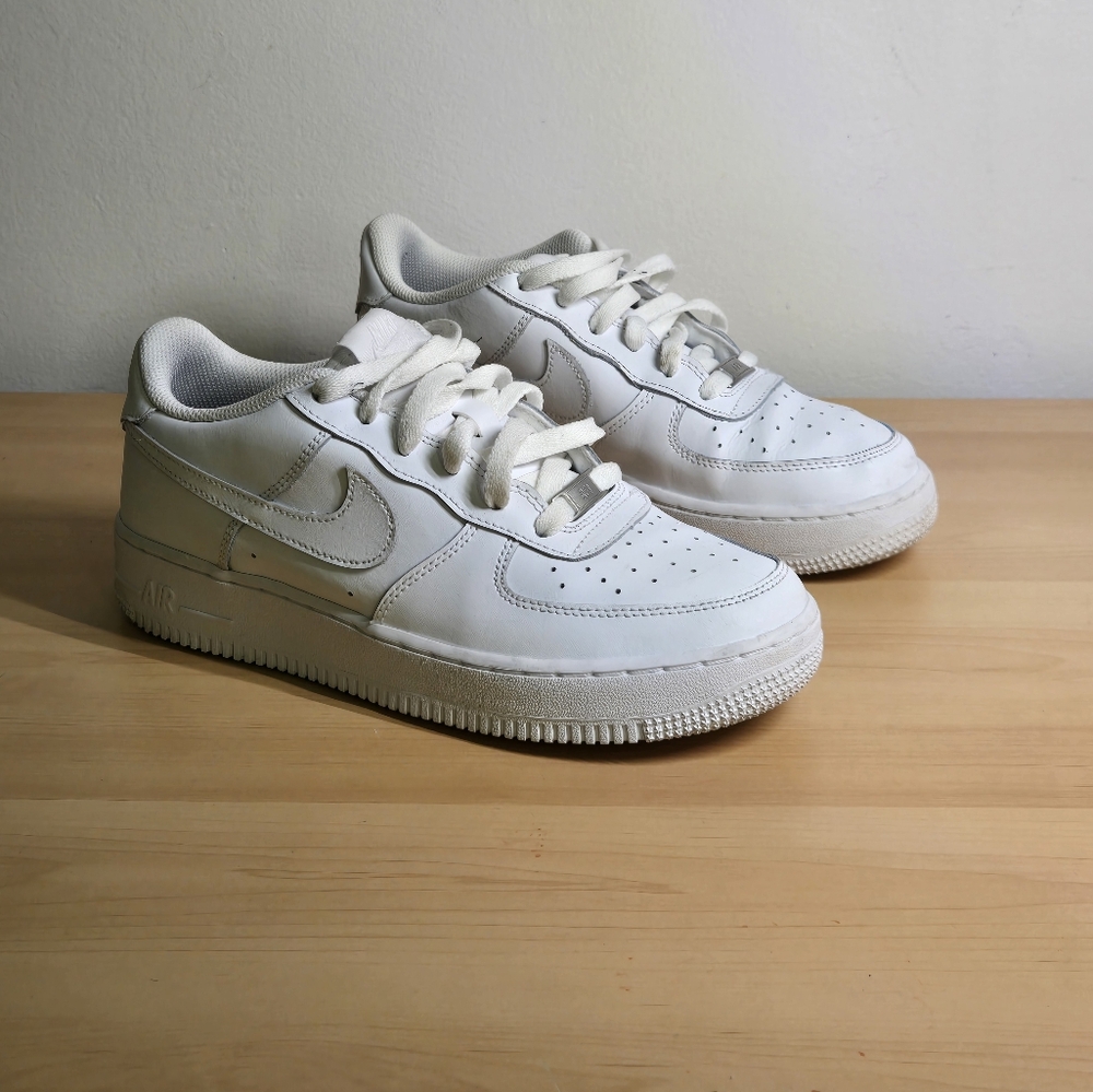 NIKE Air Force 1 Sneakers